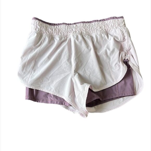 ✨ ATHLETA Stay Fly 2 in 1 SHORT✨ - Picture 5 of 8